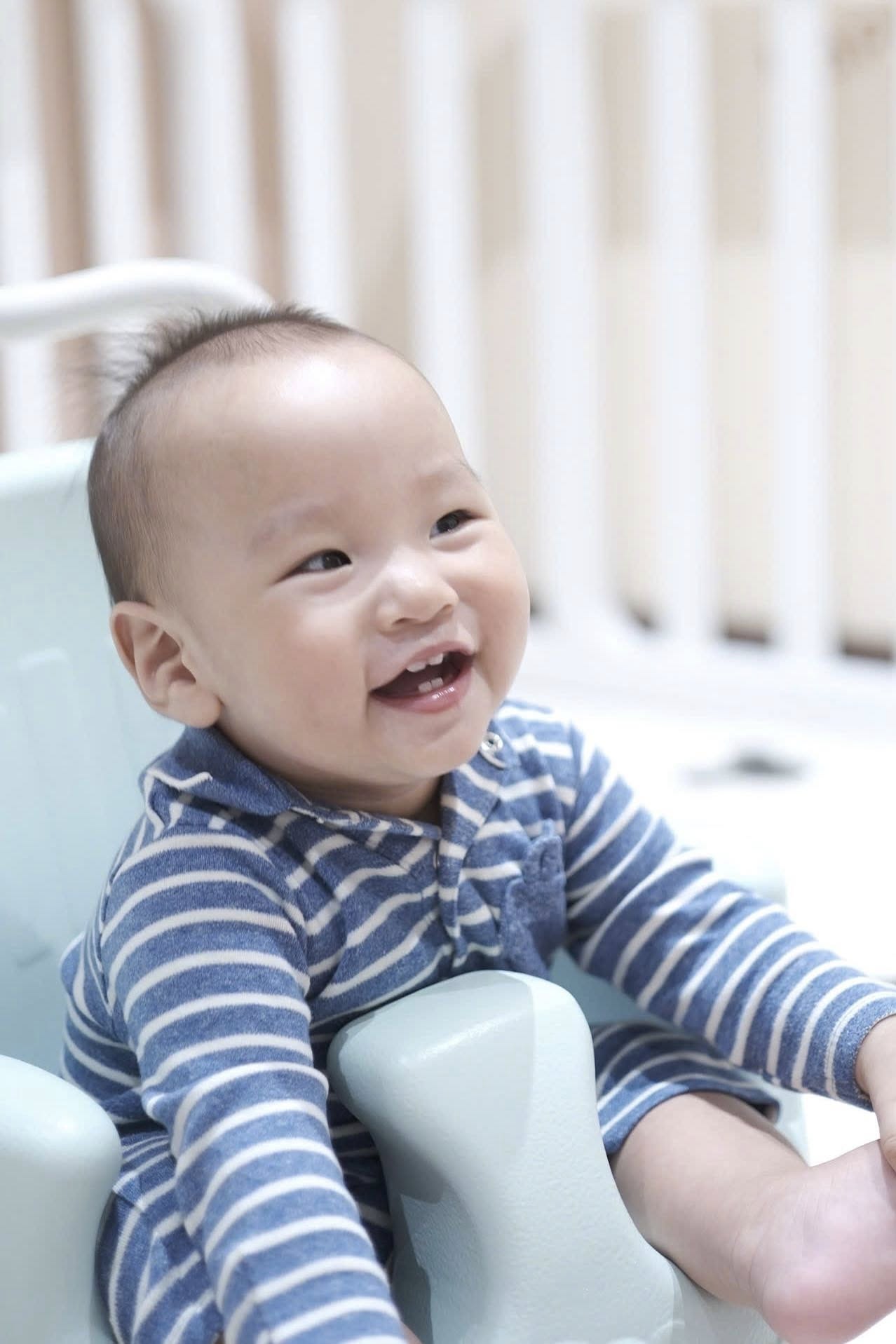Phương Oanh khoe ảnh hai con, dân tình rần rần vì "combo" giống Shark Bình - Ống kính