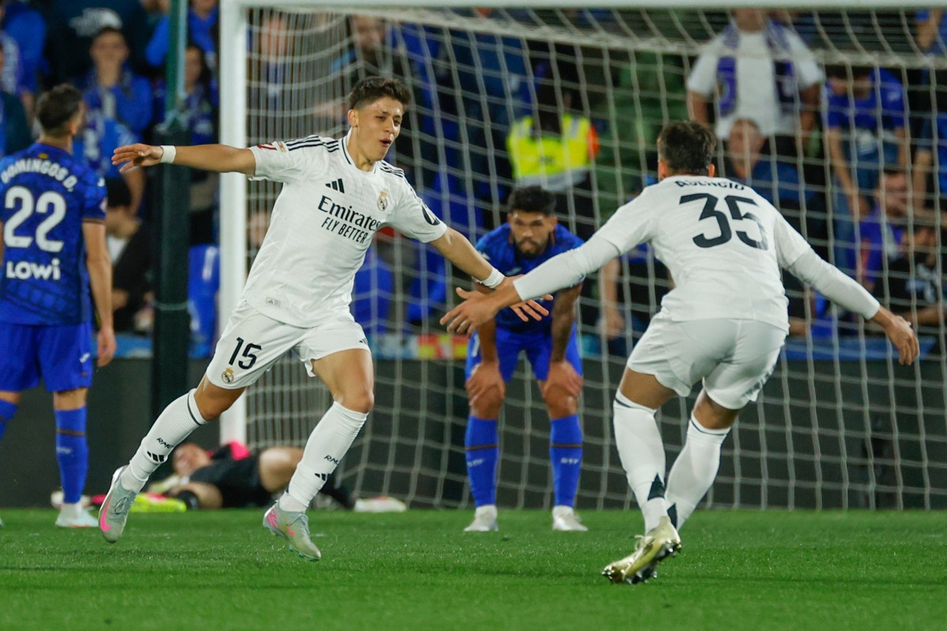 Thắng lợi nhọc nhằn của Real Madrid, Ancelotti không hài lòng với màn trình diễn của một ngôi sao - ongkinh