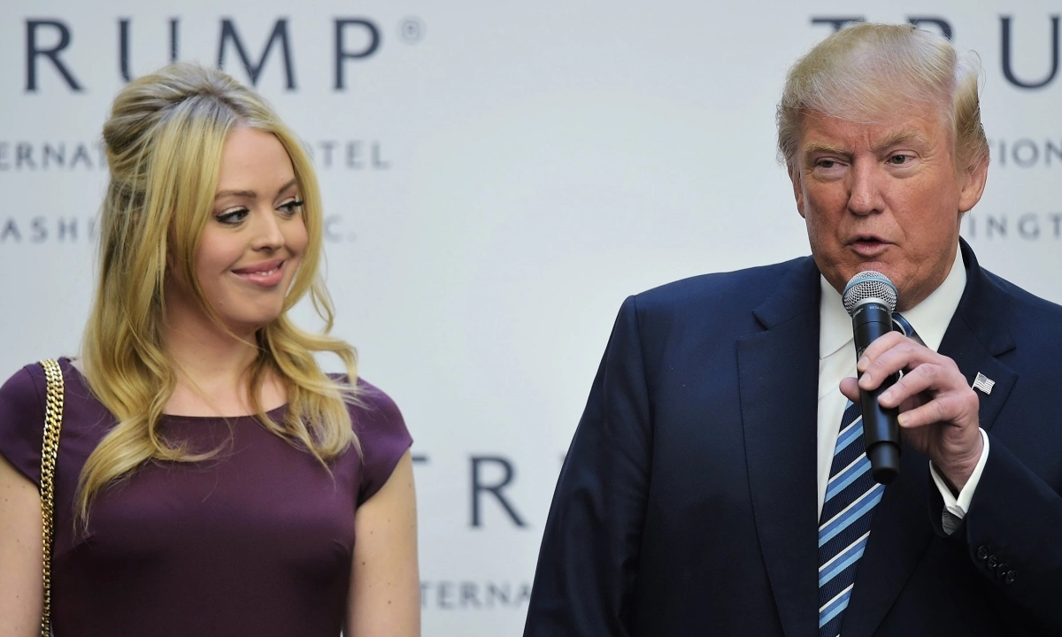 Tổng thống Donald Trump chuẩn bị đón con đầu lòng-ongkinh