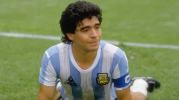 Thẩm phán vụ Maradona tử vong bị loại khỏi phiên tòa vì đóng phim tài liệu-ongkinh