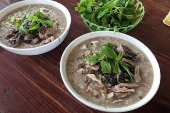 Cháo lòng Việt Nam lọt top 10 món cháo ngon nhất châu Á-ongkinh