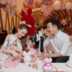 Con gái Trường Giang - Nhã Phương 'bé xíu' đã 'bắt trend' môn học này: Bí quyết kích hoạt đa giác quan, phát triển trí tuệ vượt trội? - Ống kính