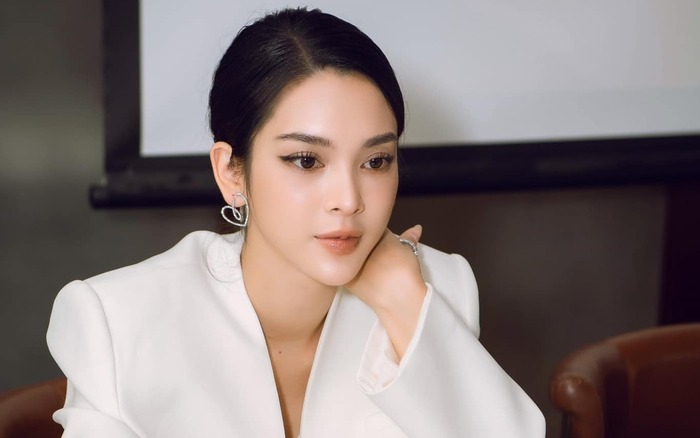 Chuyện gì ẩn sau tin nhắn lúc nửa đêm của chồng cũ Quỳnh Lương gửi con trai mà khiến dân mạng xôn xao? - Ống kính