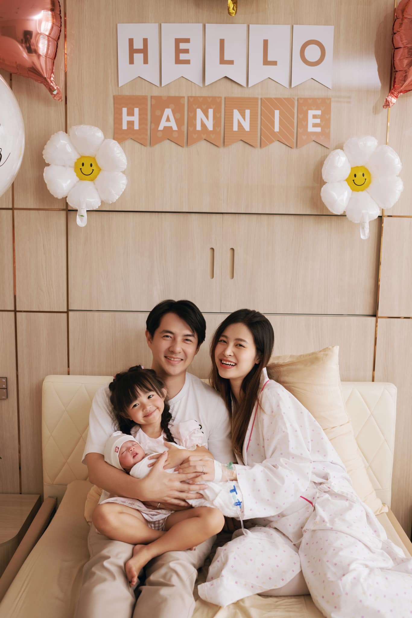 Puka "đi đẻ vẫn xinh": Sao nữ V-Biz sinh con vẫn rạng rỡ, riêng cô gây tranh cãi? - Ongkinh