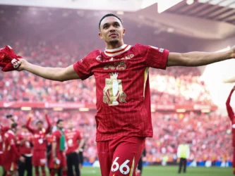 Liverpool tẩy chay Trent-ongkinh