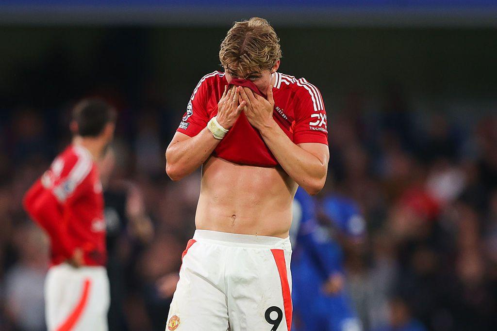CĐV MU đòi loại Hojlund khỏi chung kết Europa League sau trận thua Chelsea-ongkinh