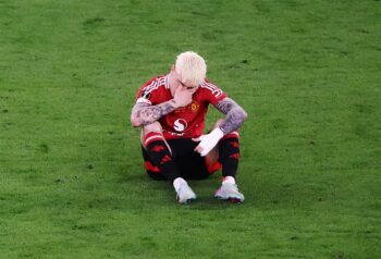 HLV Amorim bị chỉ trích vì gạt Garnacho khỏi đội hình xuất phát chung kết Europa League-ongkinh
