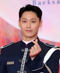 Lee Do-hyun xuất ngũ: “Nam thần 10 triệu vé” trở lại showbiz - Ongkinh