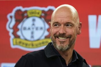 HLV Erik ten Hag muốn mang Antony và Garnacho về Bayer Leverkusen-ongkinh