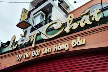 Lòng Chát TP.HCM đóng cửa sau khủng hoảng truyền thông-ongkinh