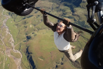 Tom Cruise "nạp năng lượng" siêu khủng cho "Nhiệm vụ bất khả thi" - Ongkinh