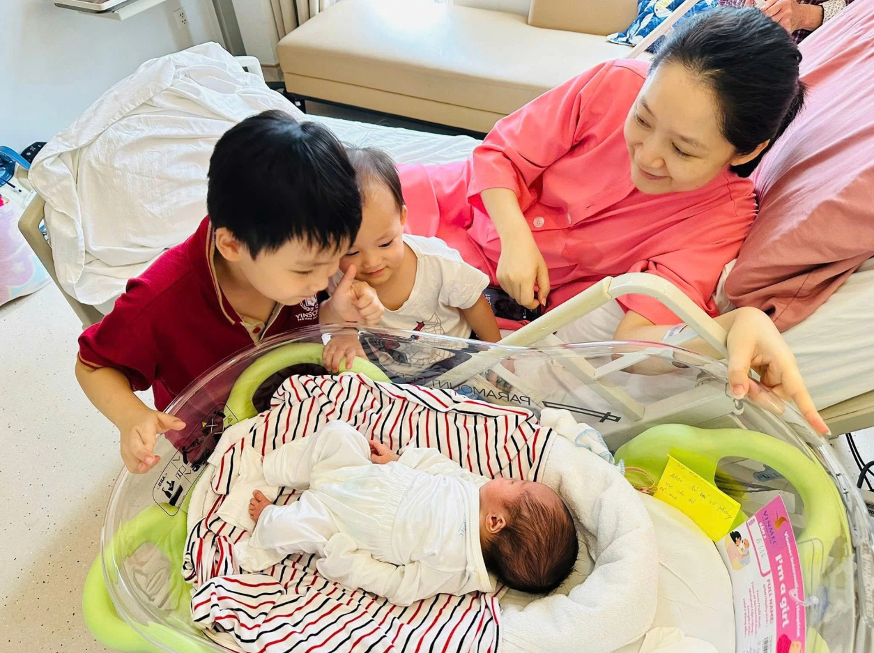 BTV Thu Hà "kín tiếng" bất ngờ báo tin vui - Ongkinh
