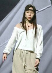 Mặt mộc của Winter (aespa) gây xôn xao cộng đồng mạng Hàn Quốc - Ongkinh