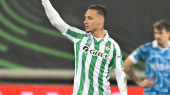 Antony rất khó để ở lại Betis -ongkinh