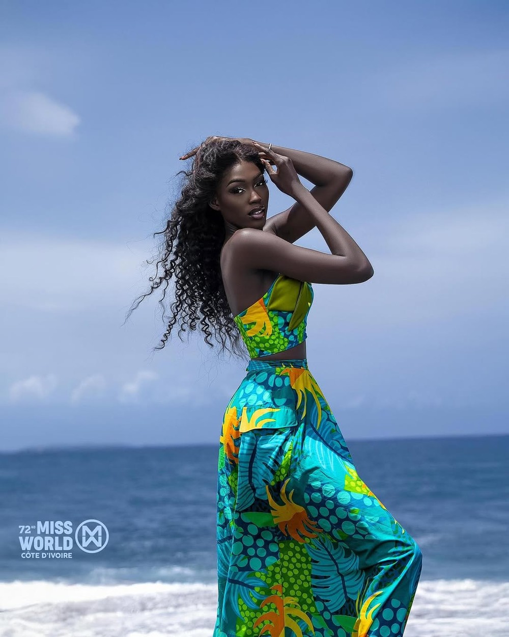 Nhan sắc đời thường của "viên ngọc đen" Miss World 2025 gây ngỡ ngàng? - Ongkinh