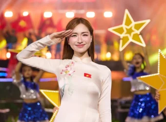 Hòa Minzy tỏa sáng trong chương trình nghệ thuật độc đáo diễn ra ở quảng trường Ba Đình - ongkinh