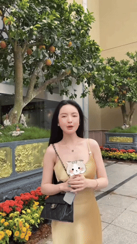 Chu Thanh Huyền và vòng 2 "lạ": Nghi vấn bầu bí chiếm sóng? - Ống kính