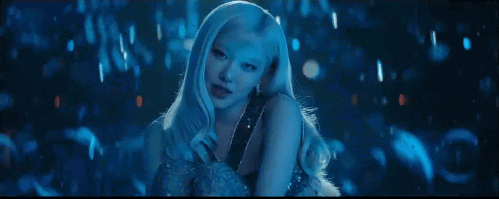 Rosé "bắt tay" Brad Pitt trong MV mới: Vẻ đẹp "tuyệt phẩm màn ảnh" là đây - Ống kính