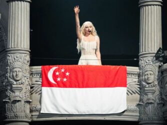 Trấn Thành khóc, Văn Mai Hương bị cười chê: Chuyện gì đã xảy ra với sao Việt ở concert Lady Gaga? - Ống kính