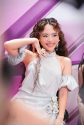Phương Mỹ Chi và hành động bênh vực đàn chị đáng chú ý tại sự kiện "Em xinh say hi" - Ongkinh