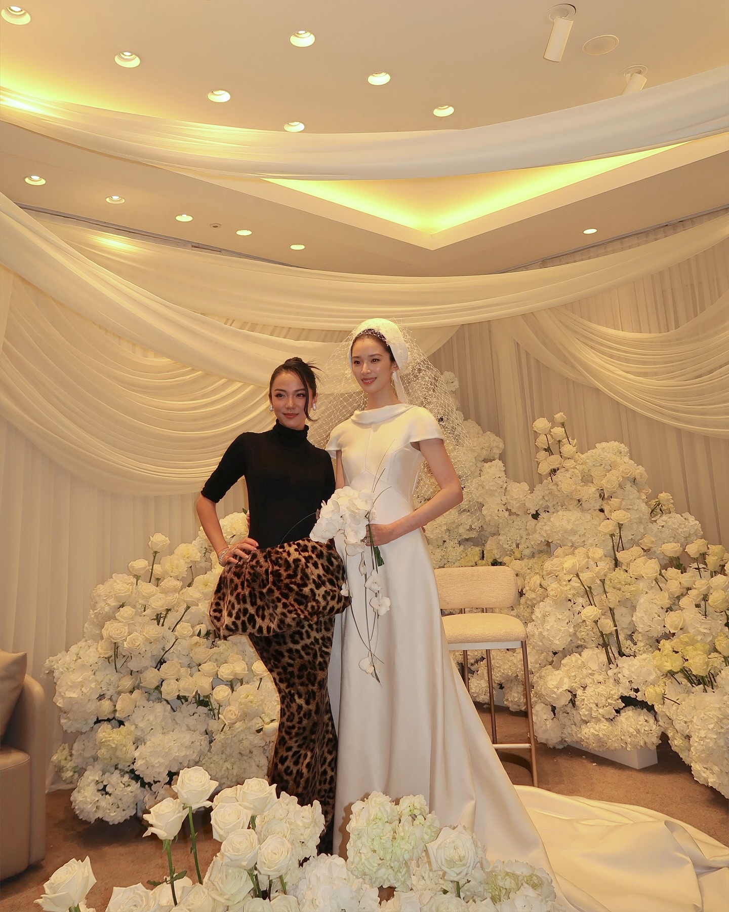 Hôn lễ xa hoa của người mẫu Irene và ông xã doanh nhân - Ongkinh
