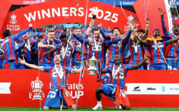 Crystal Palace đối mặt nguy cơ bị loại khỏi Europa League-ongkinh