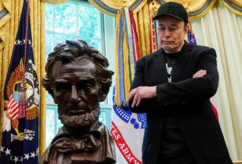 Elon Musk bất ngờ xin lỗi ông Trump sau "khẩu chiến" căng thẳng-ongkinh