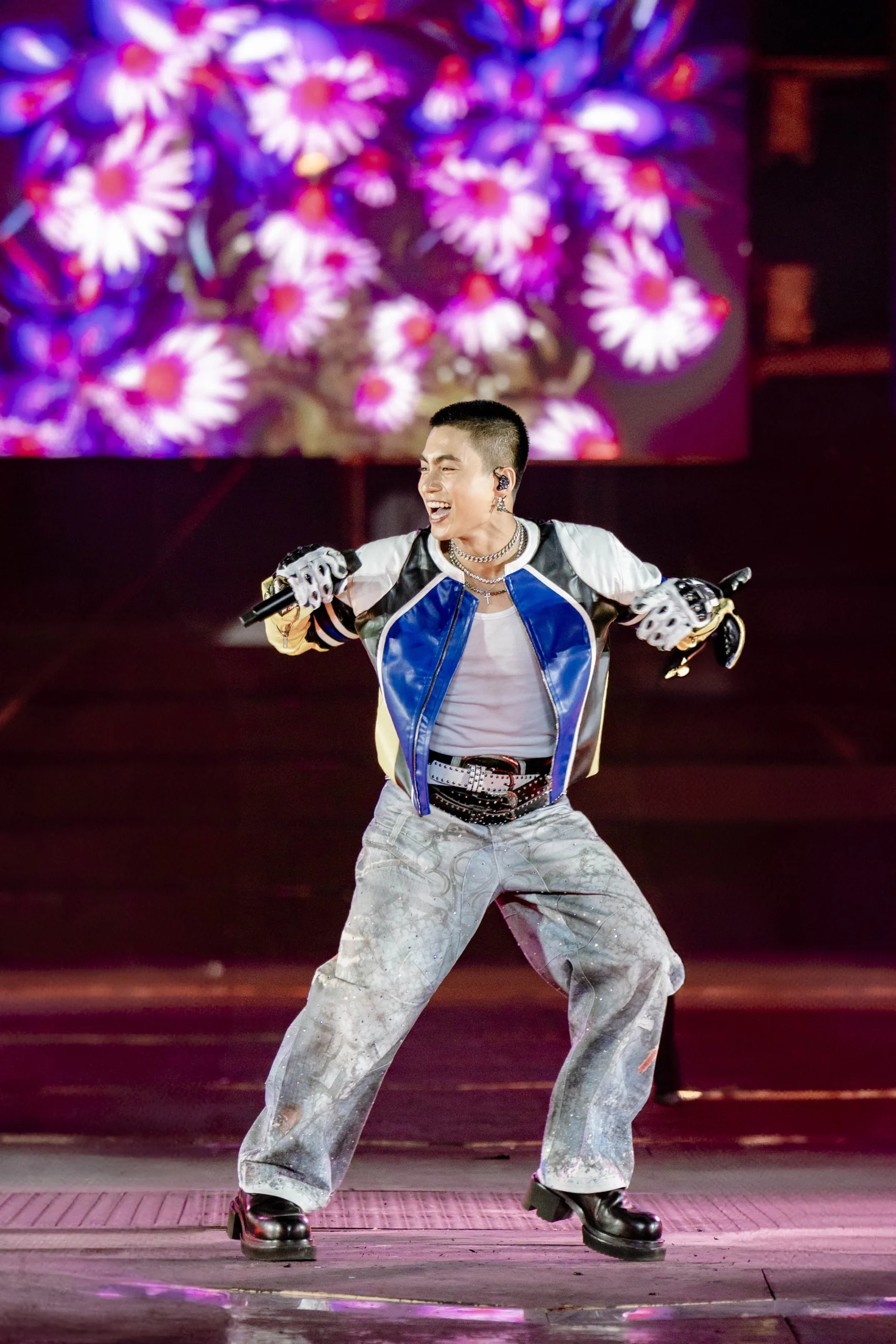 Chi Pu, MONO, Kay Trần "đốt cháy" Gama Music Racing Festival - Ongkinh
