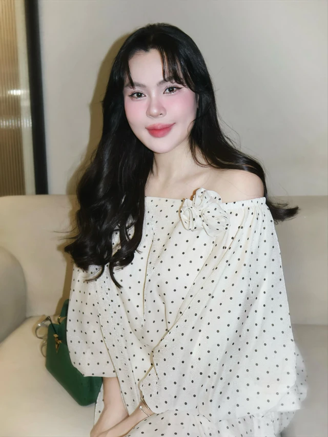 Phương Lê: Nghi án "bầu bí giả" và bí ẩn giới tính của chồng đại gia biệt thự 200 tỷ? - Ống kính