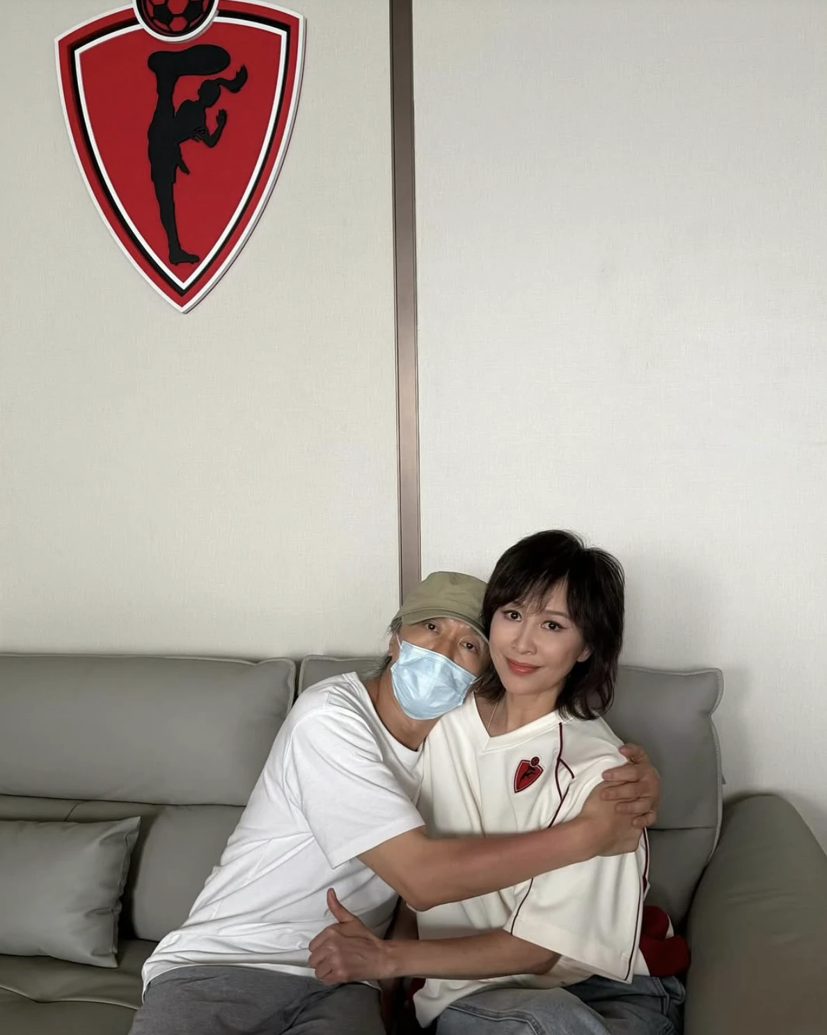 Châu Tinh Trì và Lưu Gia Linh thân mật hội ngộ: Hé lộ dự án "Đội bóng nữ thiếu lâm" - Ongkinh