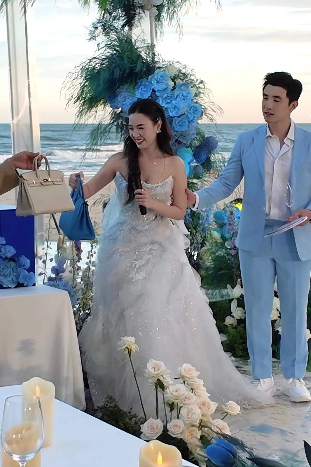 Đại gia Minh Đạt tặng Midu hai túi Hermes Birkin hơn 1 tỷ đồng kỷ niệm 1 năm cưới - Ongkinh