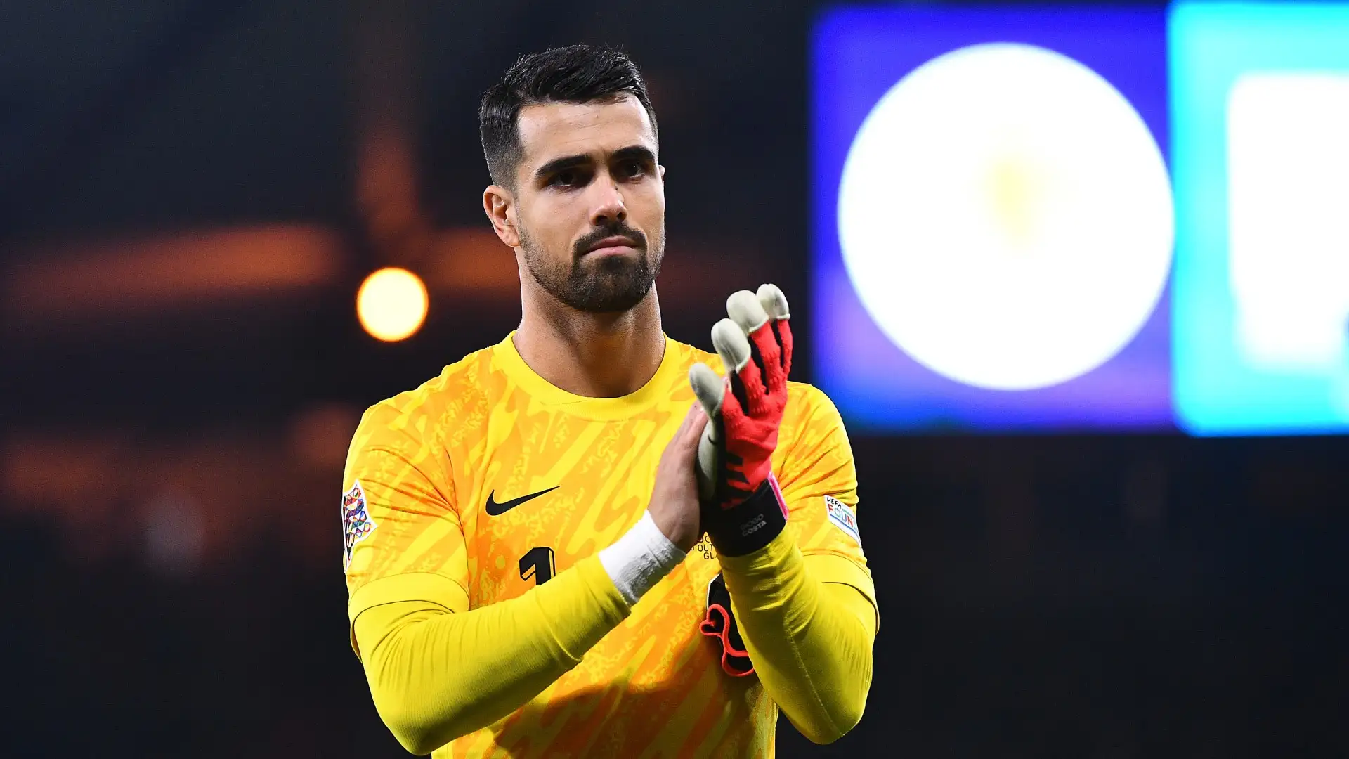Manchester City ráo riết chiêu mộ Diogo Costa-ongkinh