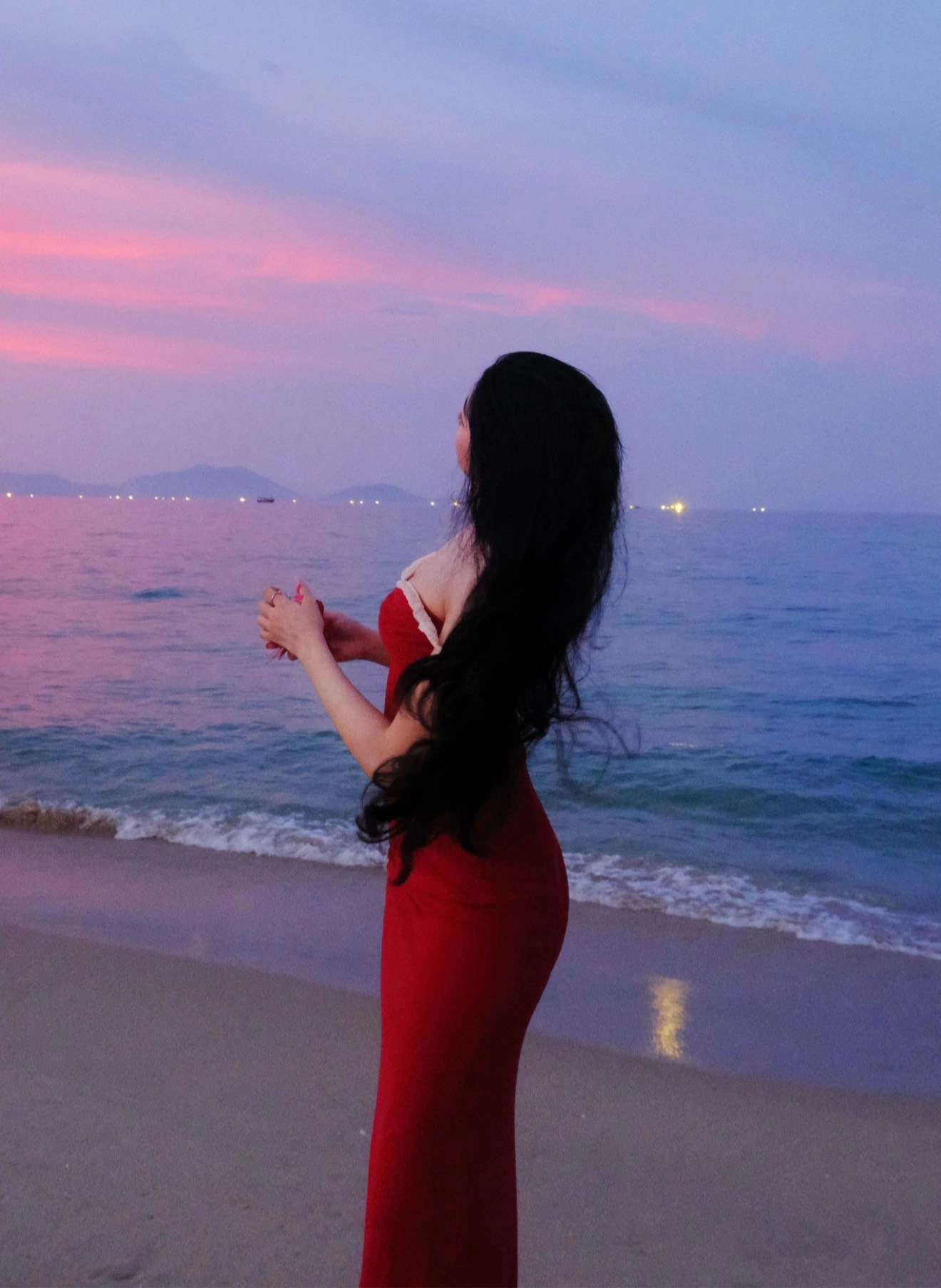 Lọ Lem: Nhan sắc thăng hạng và hành trình trưởng thành của một "rich kid" Gen Z - Ongkinh