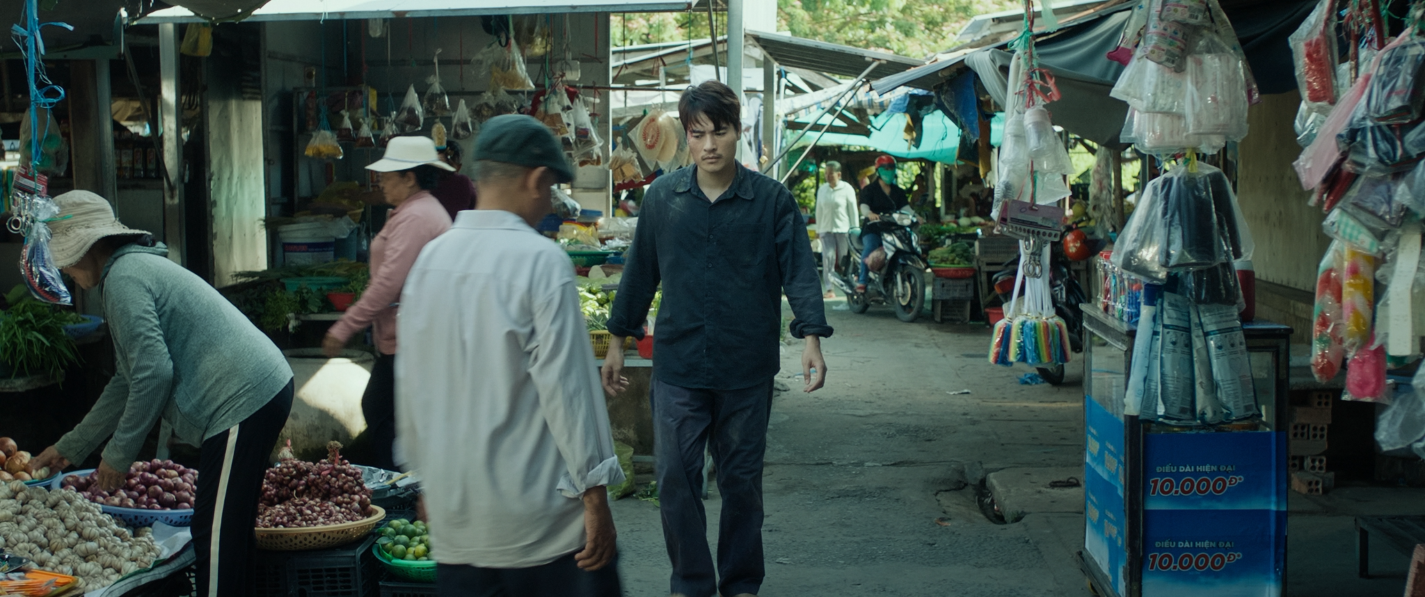 Làm giàu với ma 2: Bối cảnh phim xoay quanh "drama showbiz"? - Ongkinh