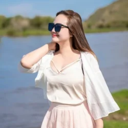 Công ty dược phẩm của Hoàng Hường "biến mất" giữa tâm bão vi phạm quảng cáo - Ongkinh