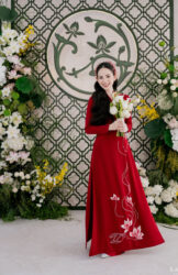 Choáng ngợp visual "Kim Tae Hee Việt Nam" trong lễ ăn hỏi: Hé lộ chi tiết "sang chảnh" của nhà hào môn - Ống kính