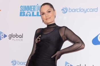 Nữ ca sĩ Jessie J lạc quan đối mặt ung thư sau phẫu thuật-ongkinh