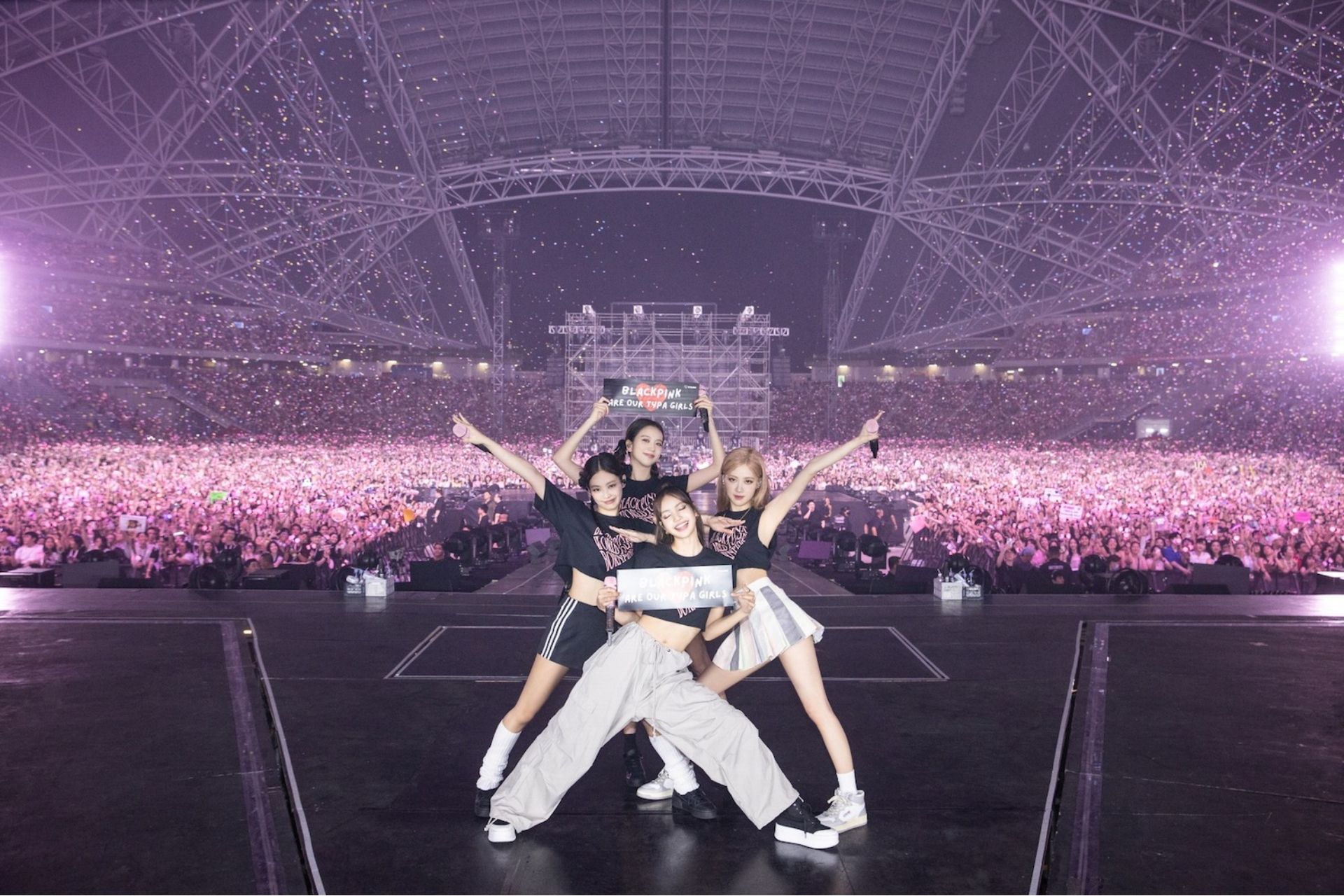 Giá vé concert BLACKPINK ở Singapore làm dấy lên nhiều tranh cãi - Ongkinh