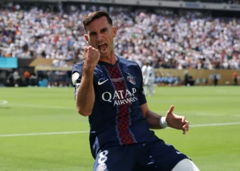 PSG phá kỷ lục, hướng tới cú ăn sáu lịch sử-ongkinh