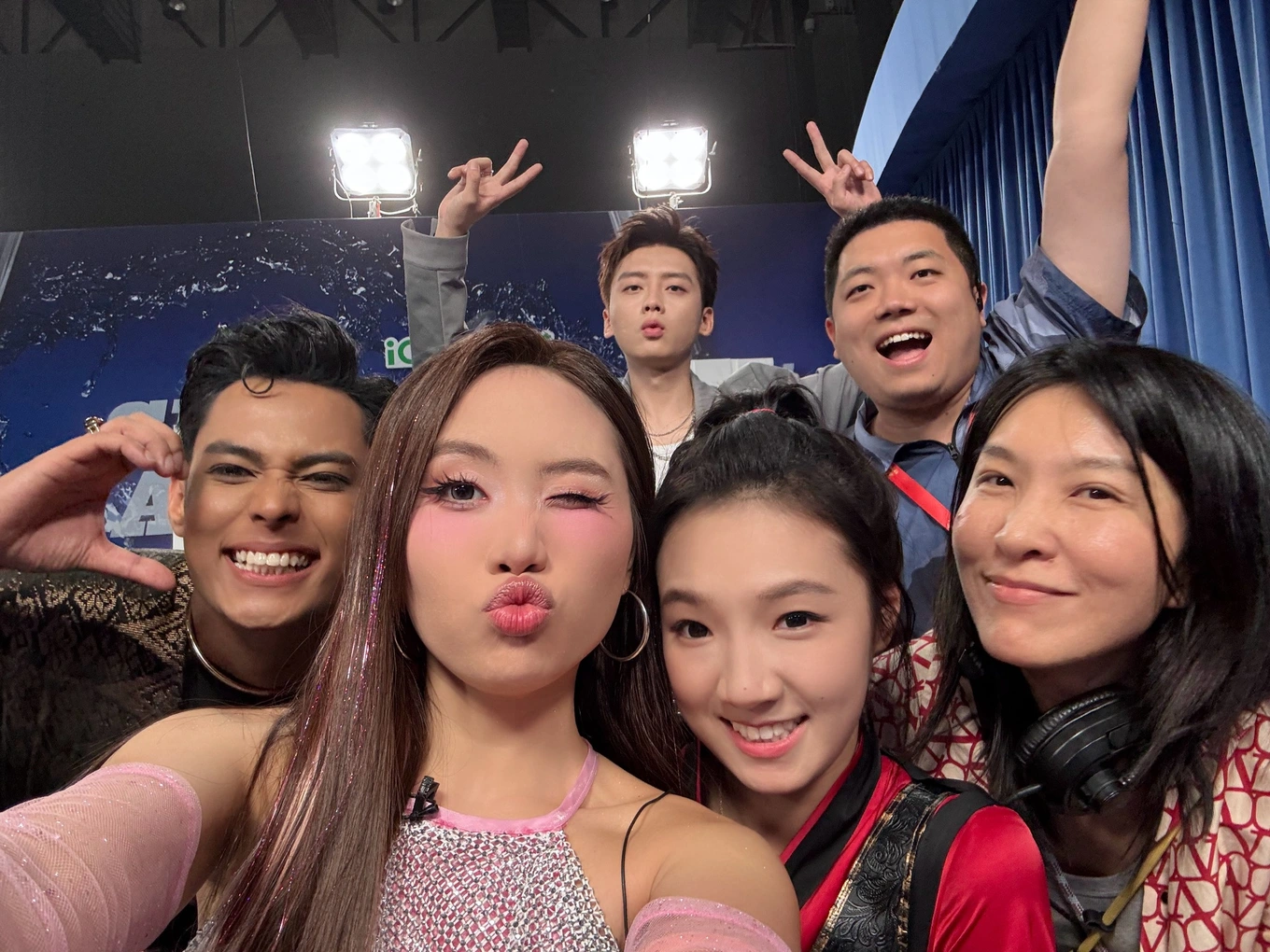 "Sing! Asia" bất ngờ hoãn chiếu, vụ cắt tiết mục Phương Mỹ Chi đặt dấu chấm hỏi