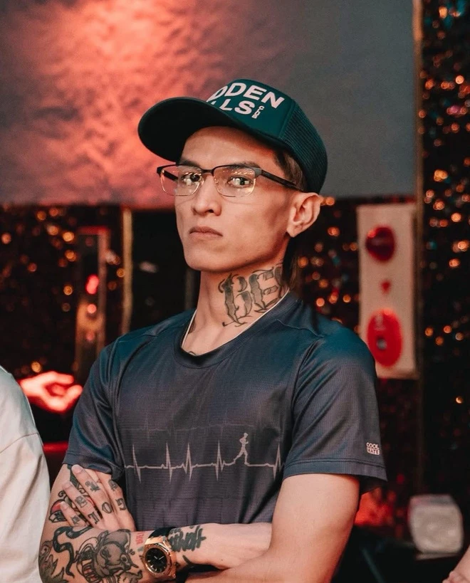 Trang cá nhân của rapper Bình Gold bị tấn công dữ dội