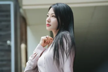 Song Ha Yoon phủ nhận cáo buộc bạo lực học đường - Ongkinh