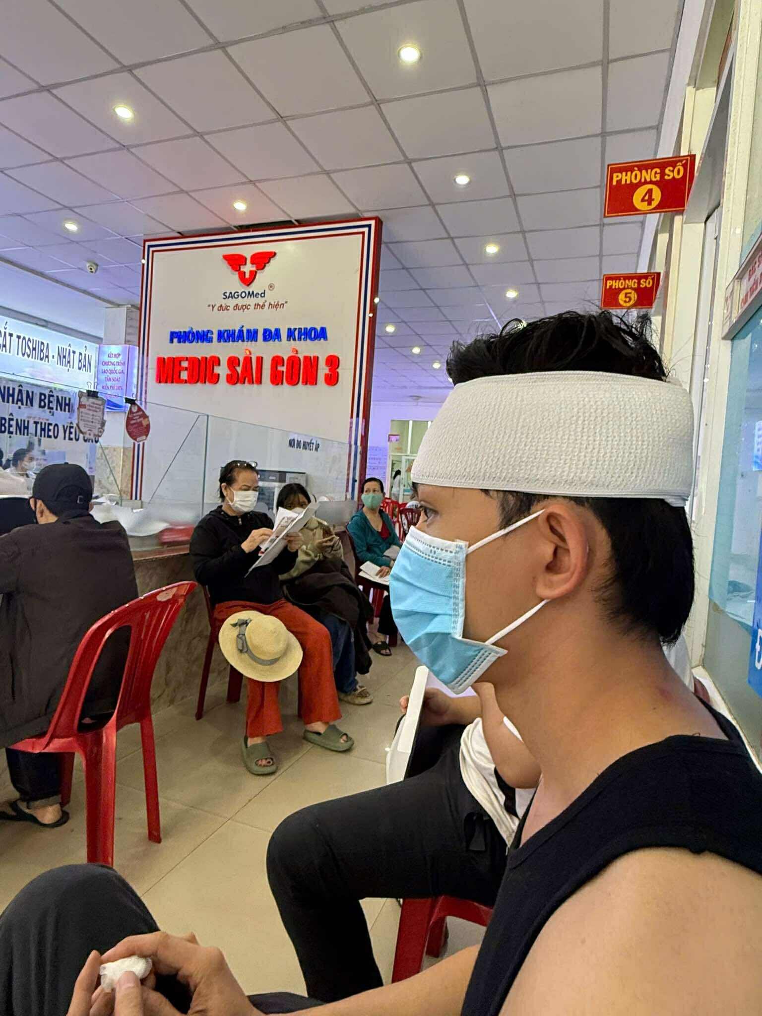 Võ Cảnh bị chảy máu đầu, Thúy Ngân hoảng hốt tại hiện trường