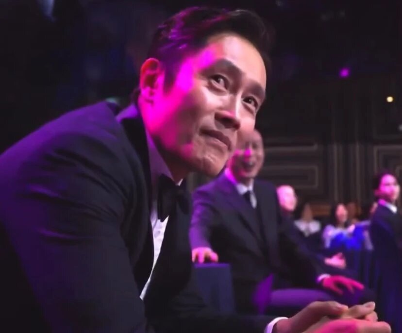Lee Byung Hun bất ngờ bị gọi tên với tình huống khó xử trên sóng truyền hình