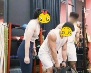 Giám đốc ngân hàng tung bằng chứng vợ ngoại tình với HLV thể hình từ camera xe ô tô