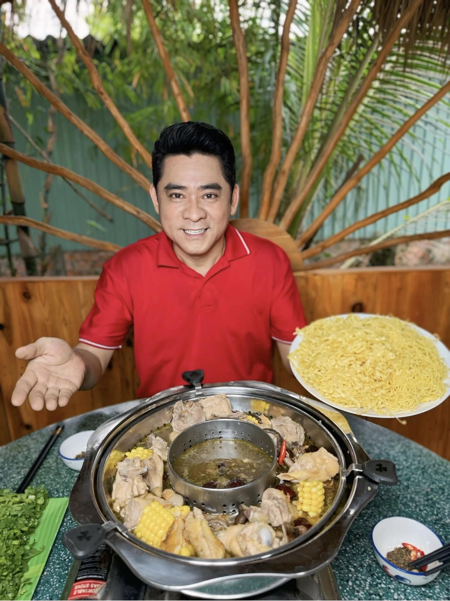 Sau đột quỵ, cuộc sống Huỳnh Anh Tuấn bây giờ thế nào?