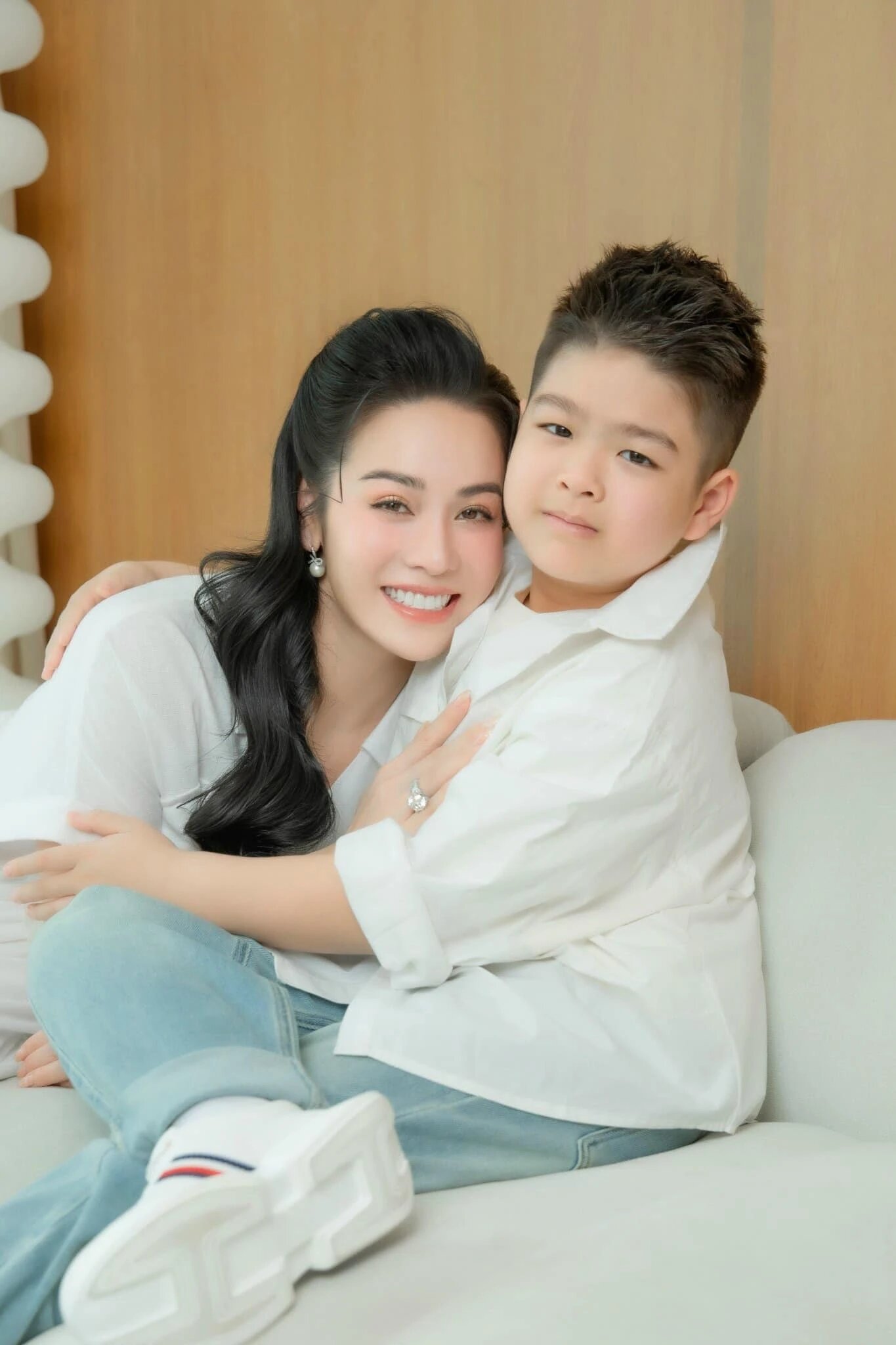 Nhật Kim Anh hé lộ tình trạng hẹn hò, sau thời gian kín tiếng về cha của con thứ hai