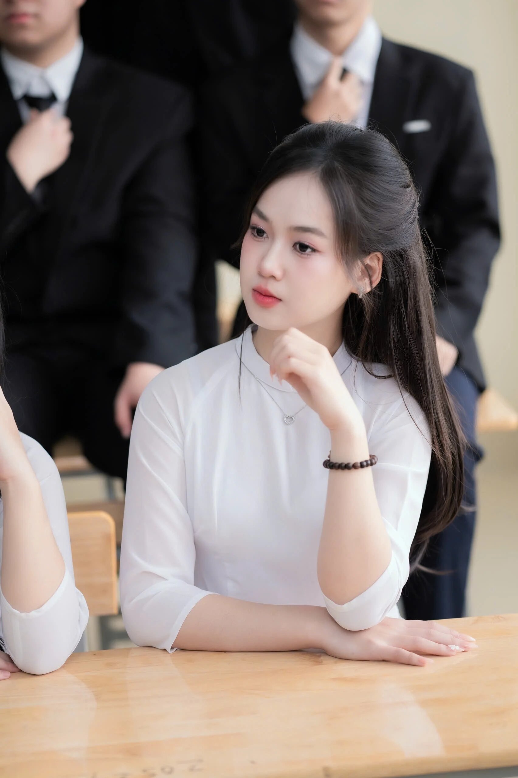 Nữ thủ khoa khối A00 gây sốc vì quá xinh