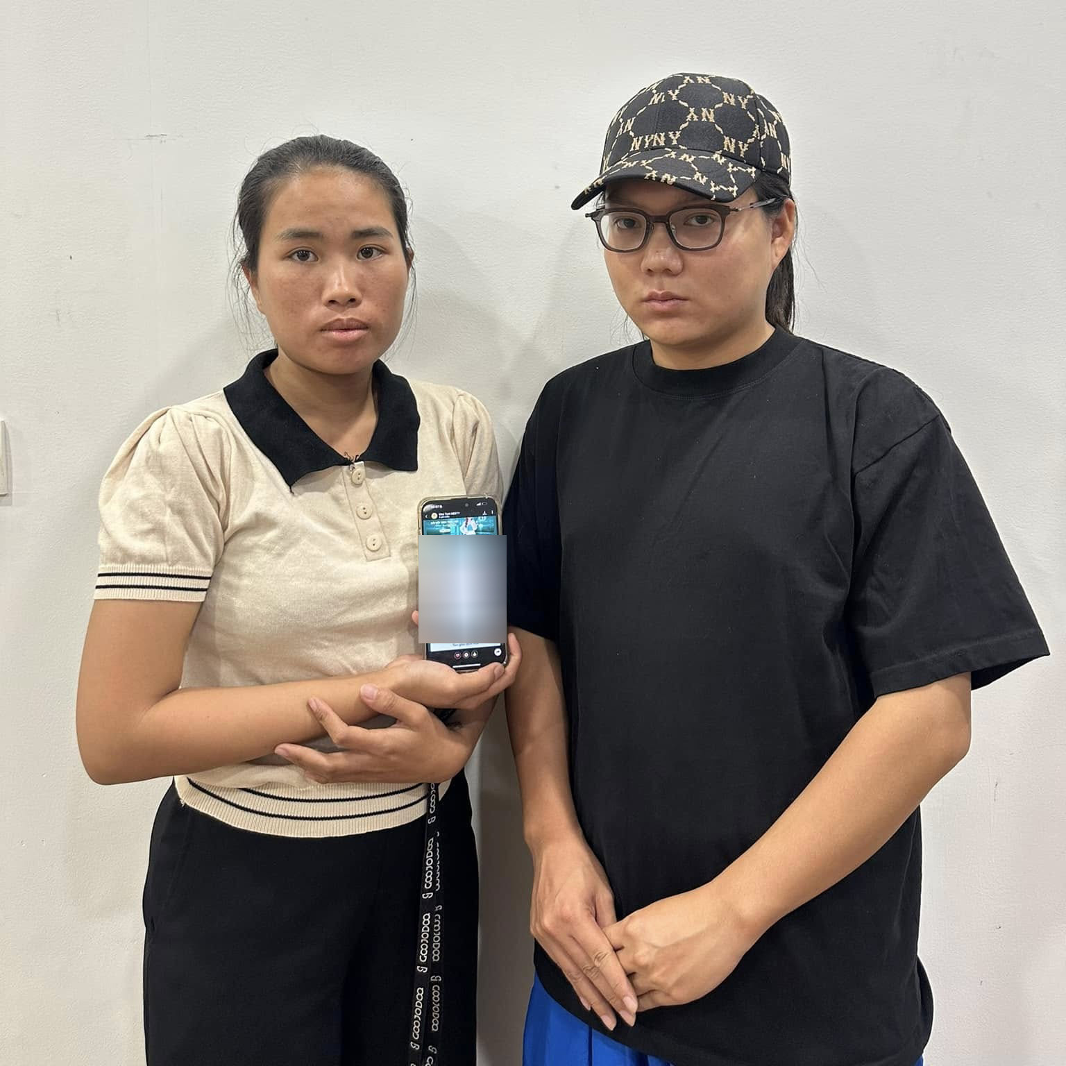 Phạm Thoại bất ngờ khóa trang cá nhân sau mega livestream - Ongkinh