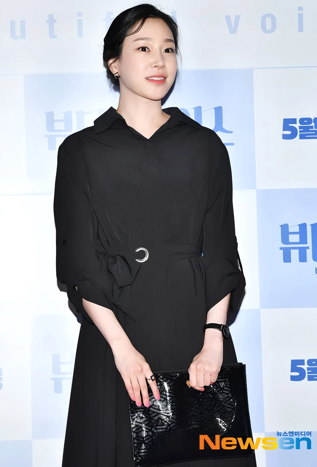 Showbiz Hàn bàng hoàng vì diễn viên Lee Seo Yi qua đời ở tuổi 43 - Ongkinh